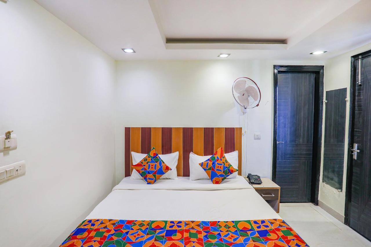 Fabhotel Trio Continental Patel Nagar นิวเดลี ภายนอก รูปภาพ