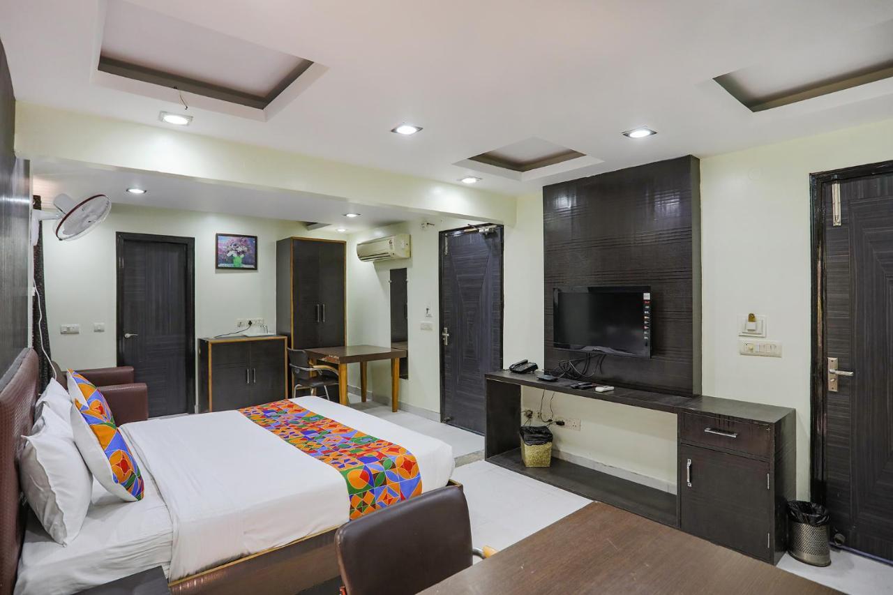 Fabhotel Trio Continental Patel Nagar นิวเดลี ภายนอก รูปภาพ